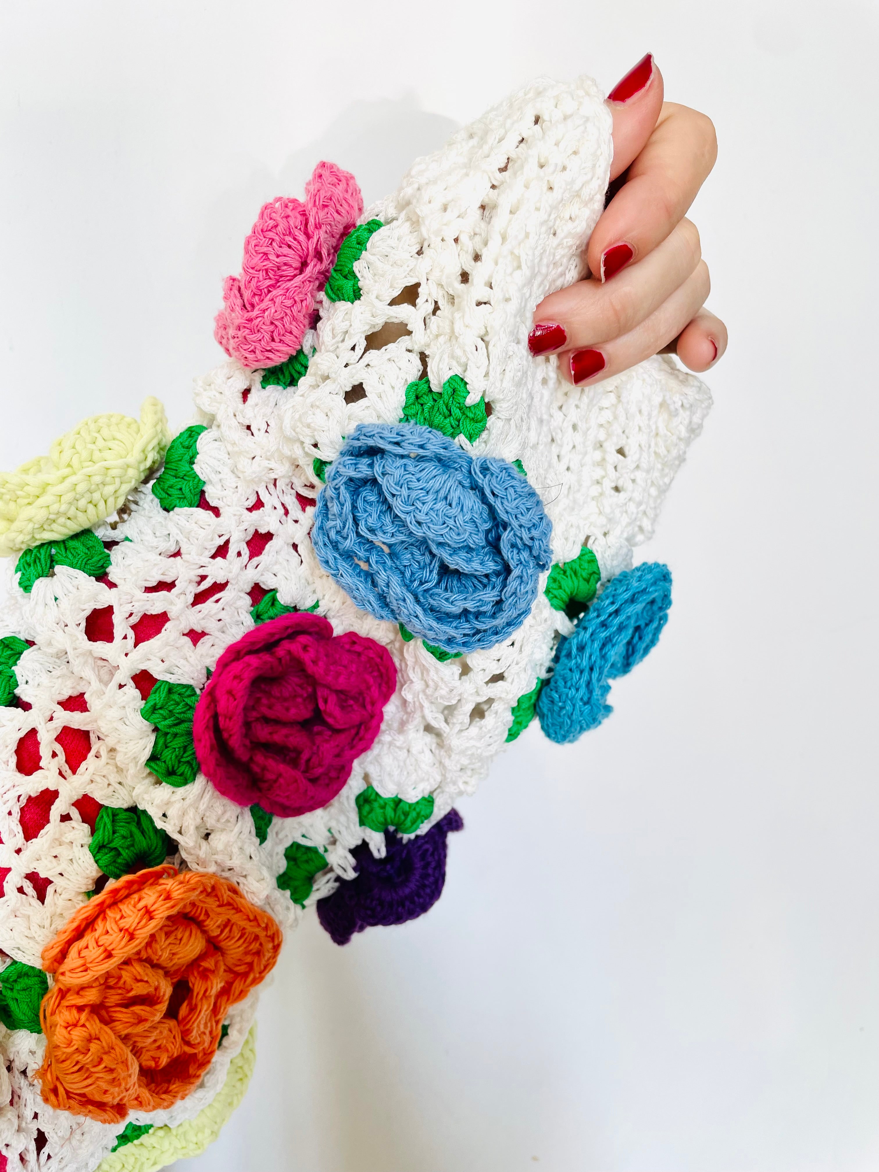 Cardigan roses