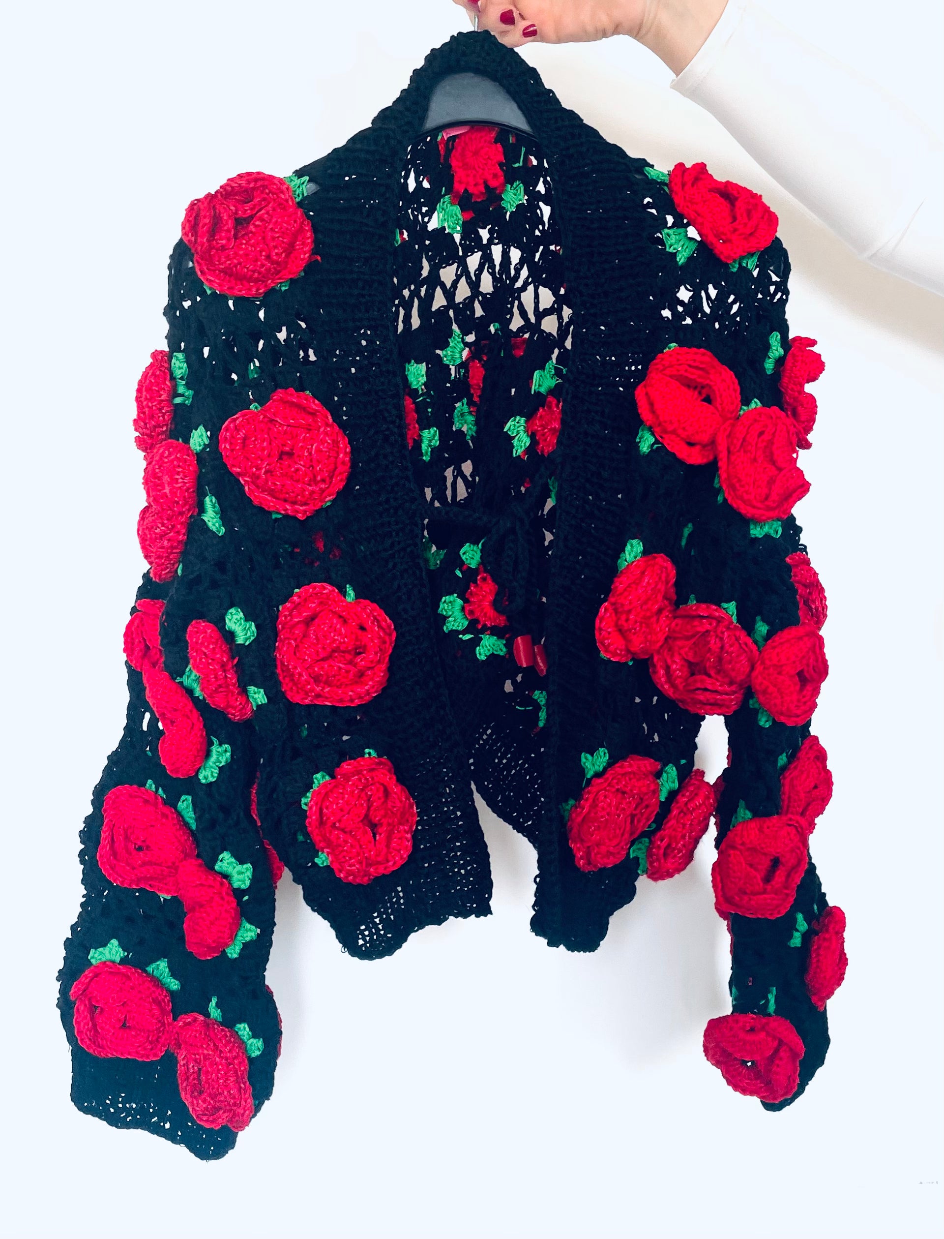 Cardigan roses
